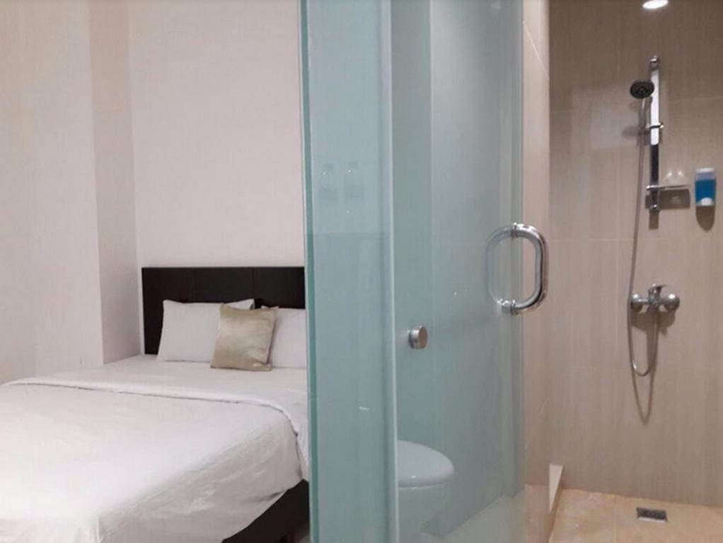 Galaxy Hotel